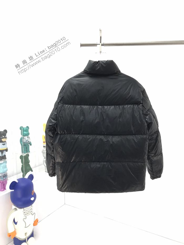 Moncler男裝 蒙口2020新款標誌logo羽絨服  ydi3187
